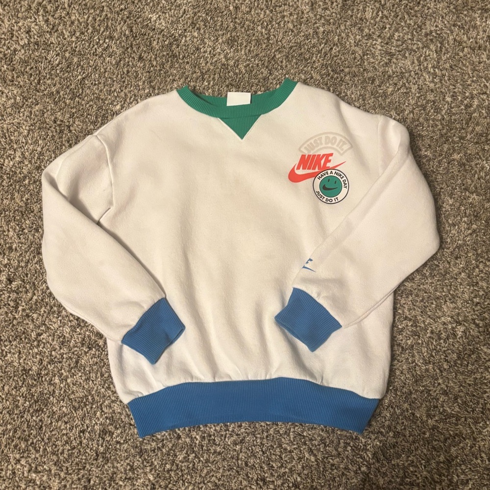 Boys Nike crewneck